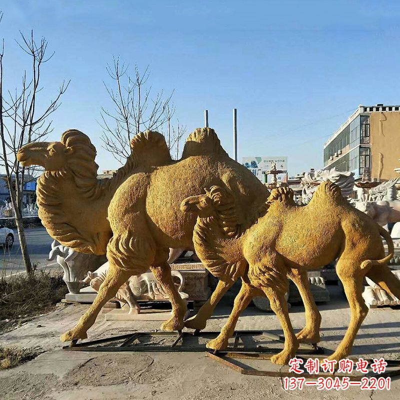 威海精美玻璃钢骆驼雕塑