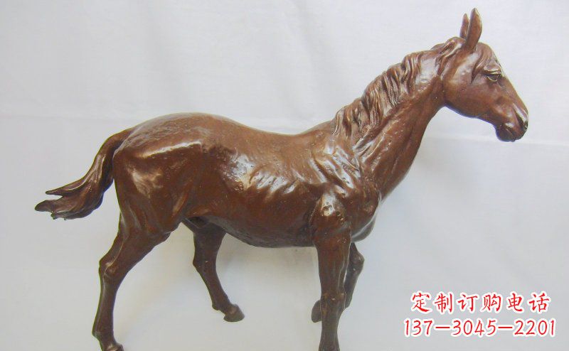 威海仿真马铸铜动物雕塑