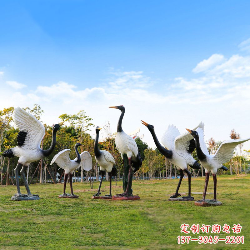 威海仿真仙鹤公园动物雕塑