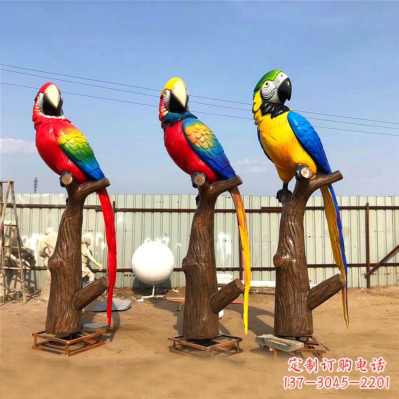 威海玻璃钢鹦鹉雕塑
