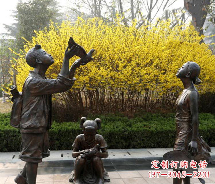 威海精致可爱的儿童铜雕