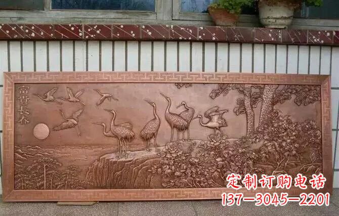 威海富贵仙鹤浮雕锻铜雕塑