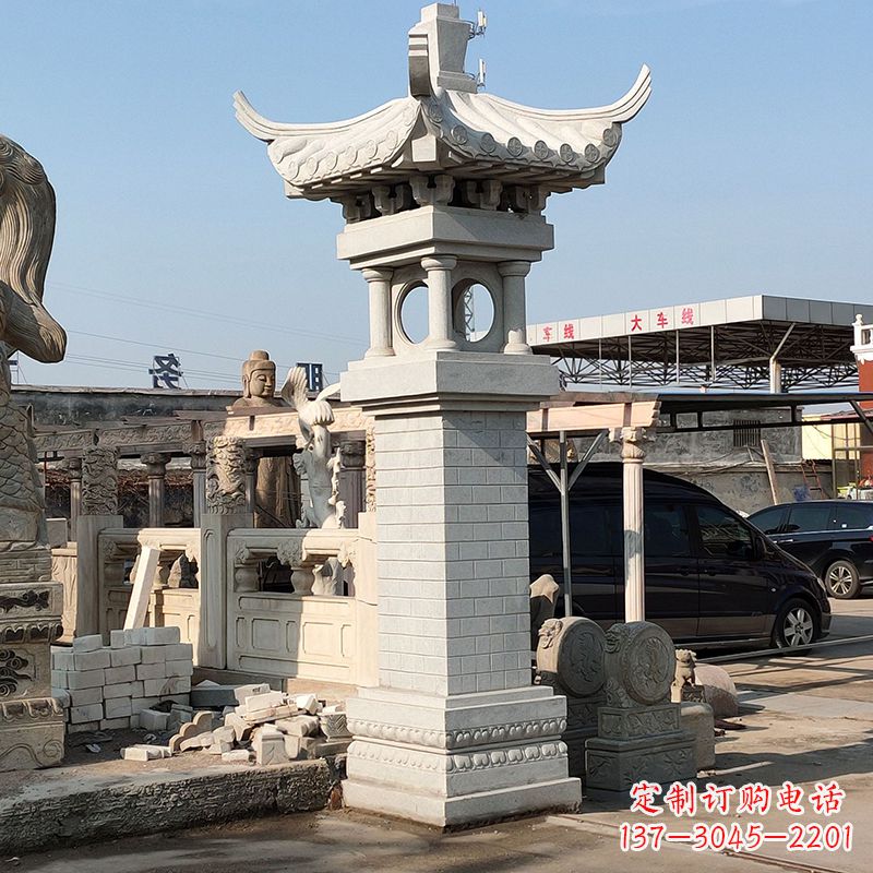 威海高墩中式石雕灯笼美观厚重的传统中国风雕塑