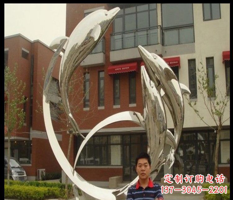 威海精细不锈钢海豚雕塑