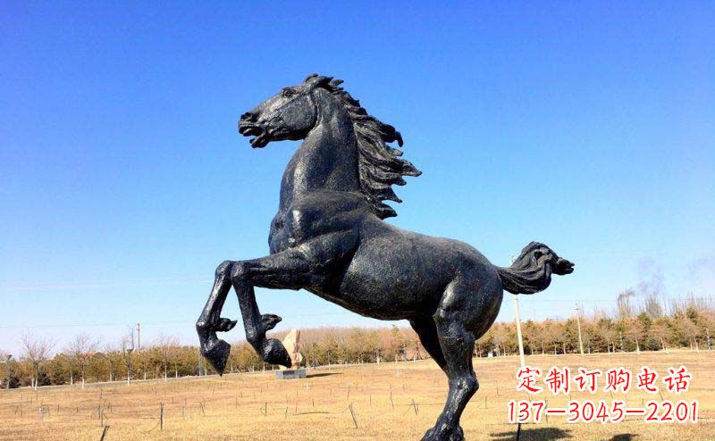 威海精美铜雕奔马动物雕塑