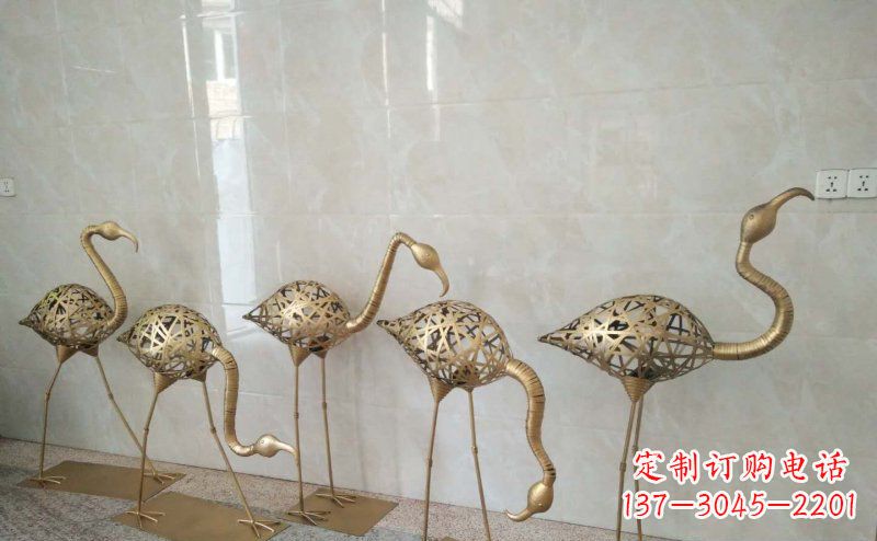 威海不锈钢抽象火烈鸟动物雕塑