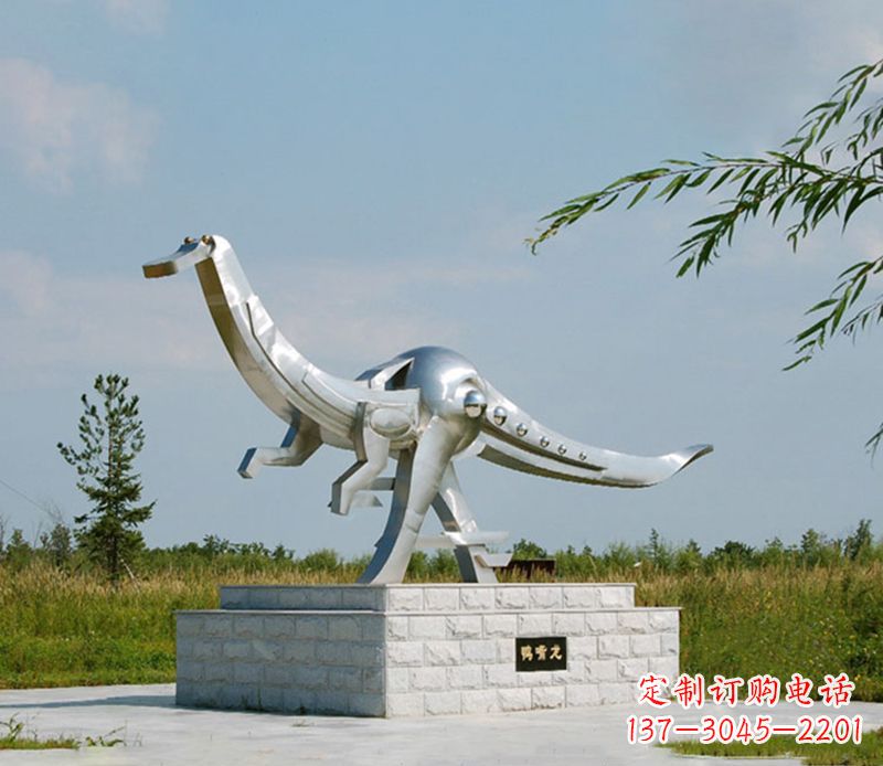 威海特大不锈钢抽象恐龙雕塑