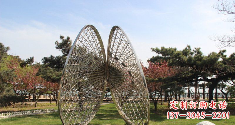 威海做工细腻的不锈钢抽象雕刻扇贝雕塑