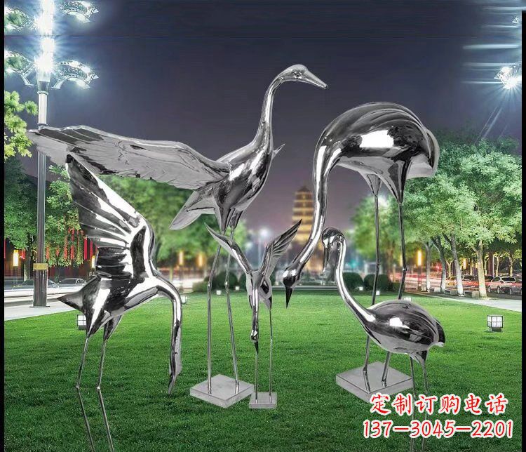 威海大型不锈钢仙鹤雕塑