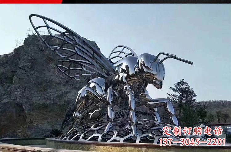 威海优雅活泼的不锈钢大型蚂蚁雕塑