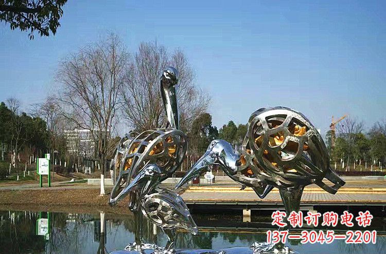 威海手工制作的可爱丹顶鹤雕塑