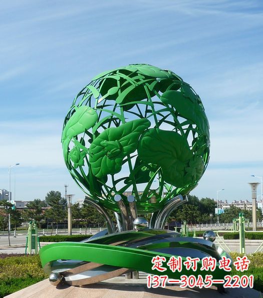威海不锈钢镂空荷叶青蛙雕塑
