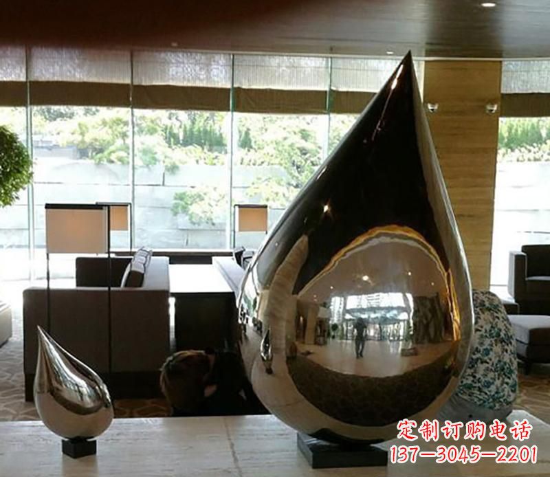 威海公园不锈钢水滴球景观雕塑