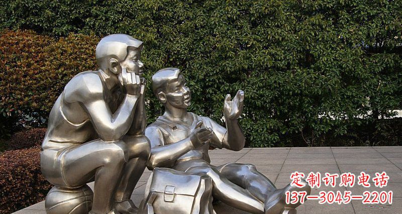 威海一起勇敢长大——不锈钢学生雕塑
