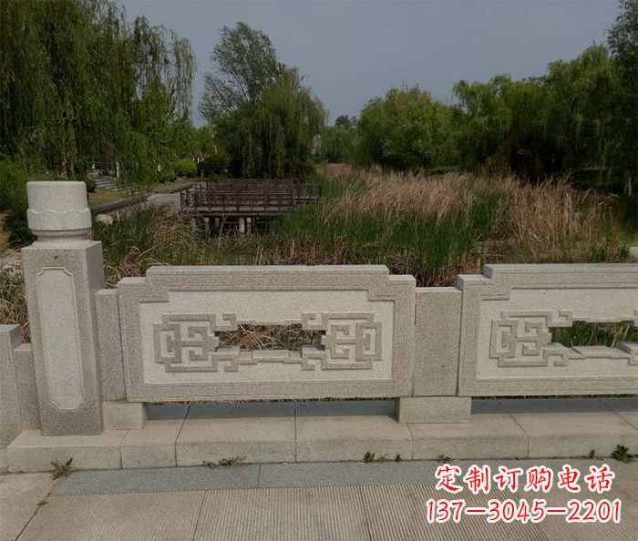 威海优雅大气的公园栏板雕塑