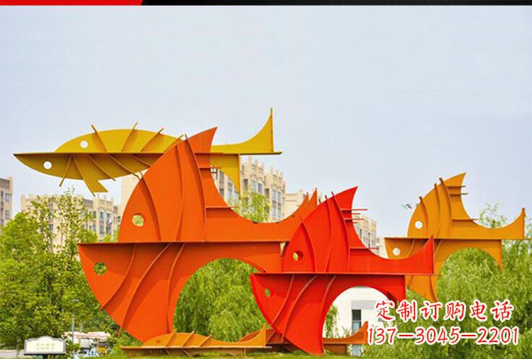 威海公园大型不锈钢鲤鱼造型雕塑