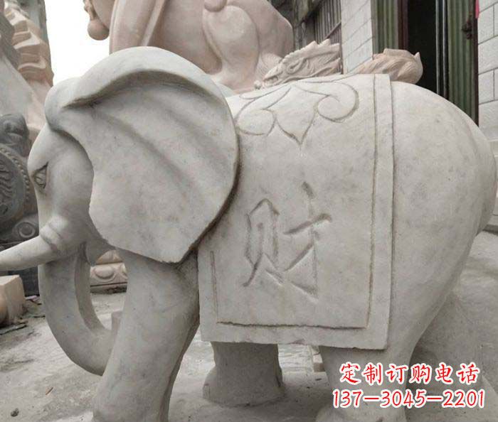 威海公园动物大理石大象石雕 (2)
