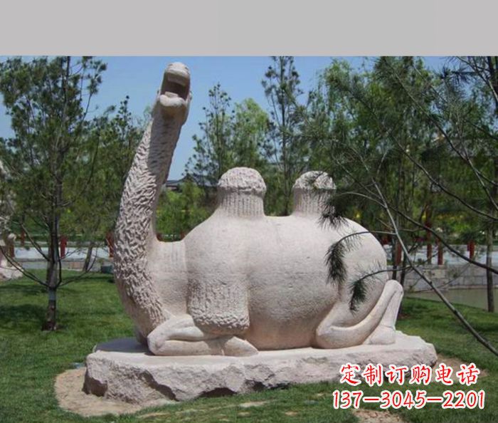威海优雅骆驼石雕