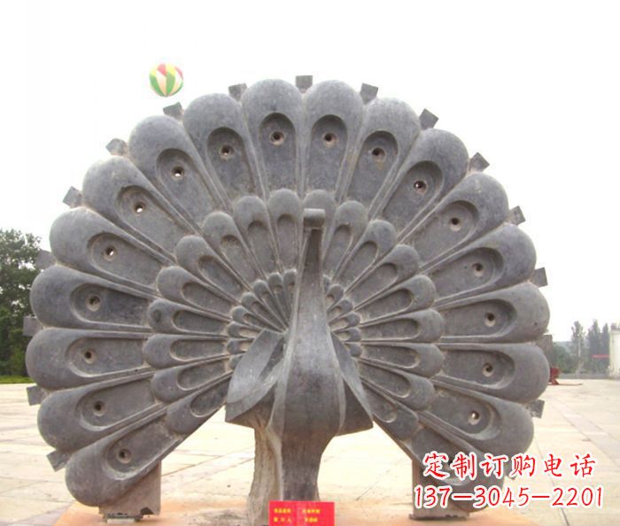 威海风格独特的孔雀石雕