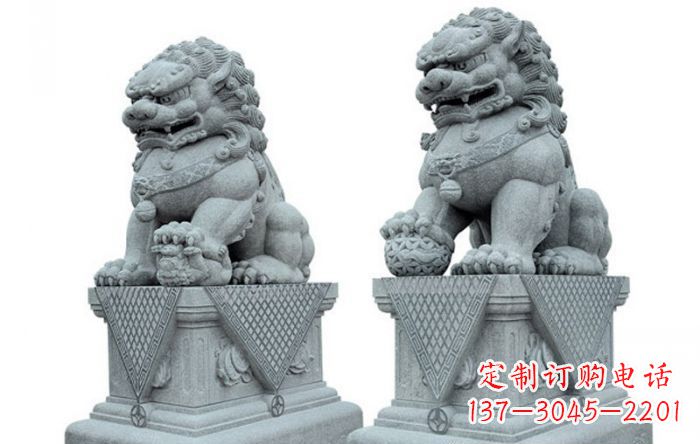 威海雕刻精美的狮子石雕