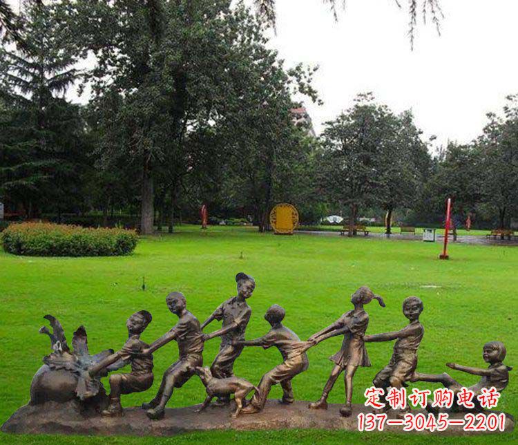 威海公园儿童拔萝卜人物小品铜雕