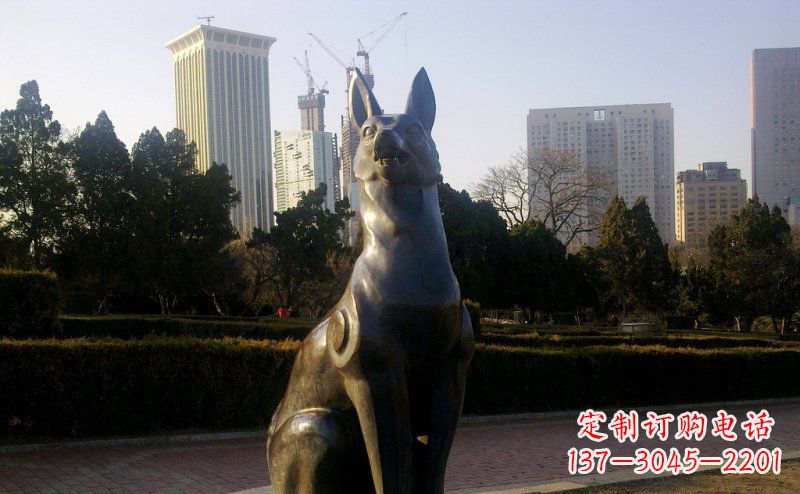 威海公园狗动物铜雕