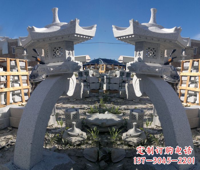 威海精美大理石镂空石灯雕塑