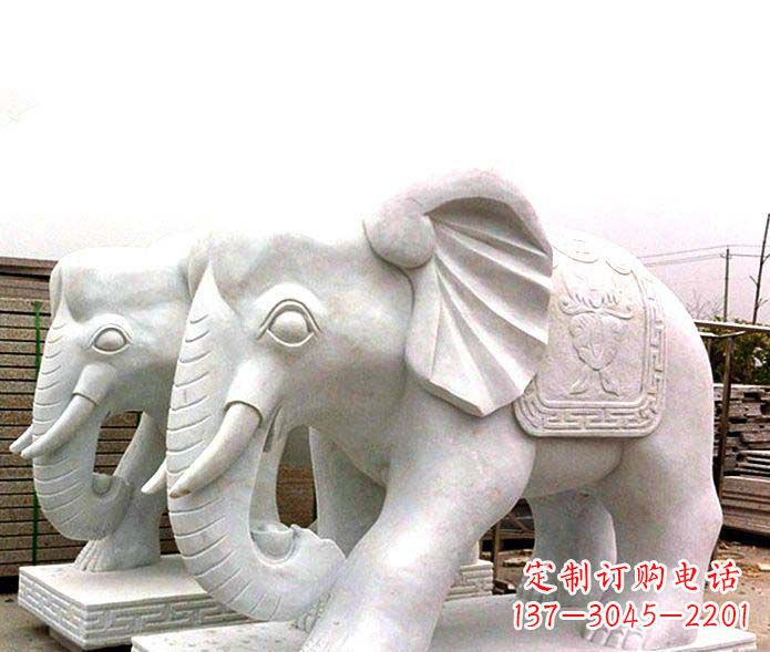 威海精致细腻的大象石雕景观雕塑
