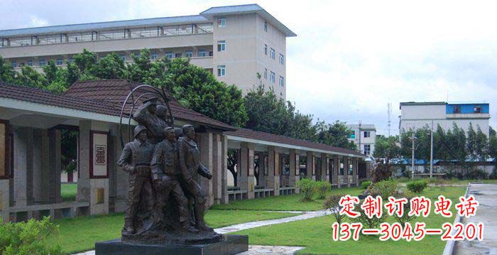 威海风采勇猛军人铜雕