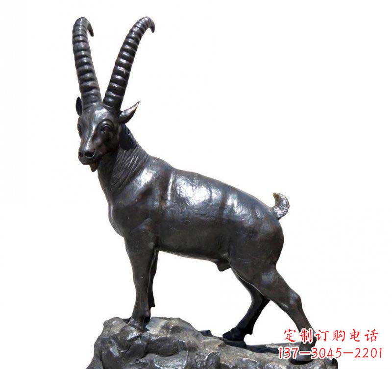 威海铜雕羚羊,精美外形及细节刻画精美
