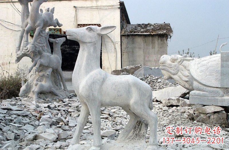 威海青石仿古小鹿雕塑,精美优雅
