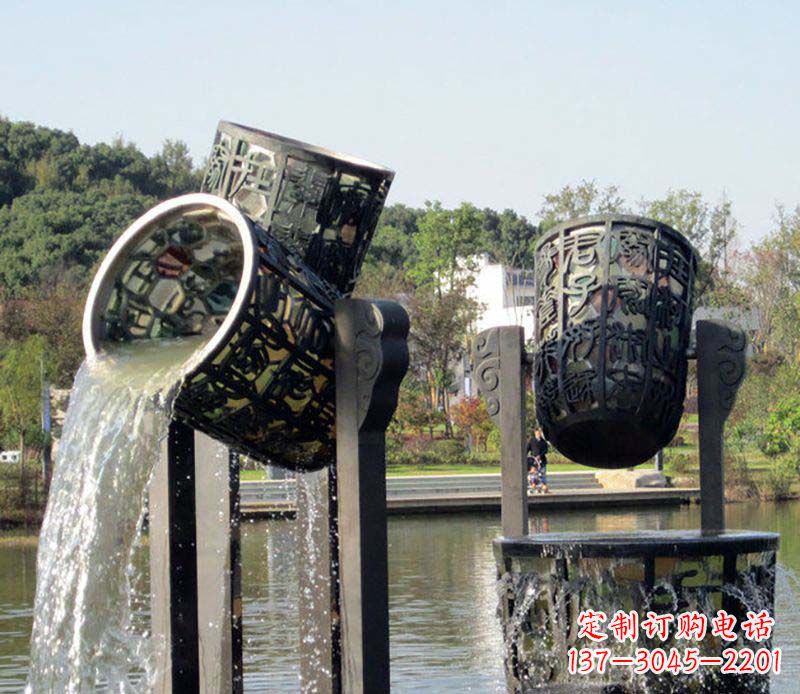 威海公园水缸喷泉铜雕