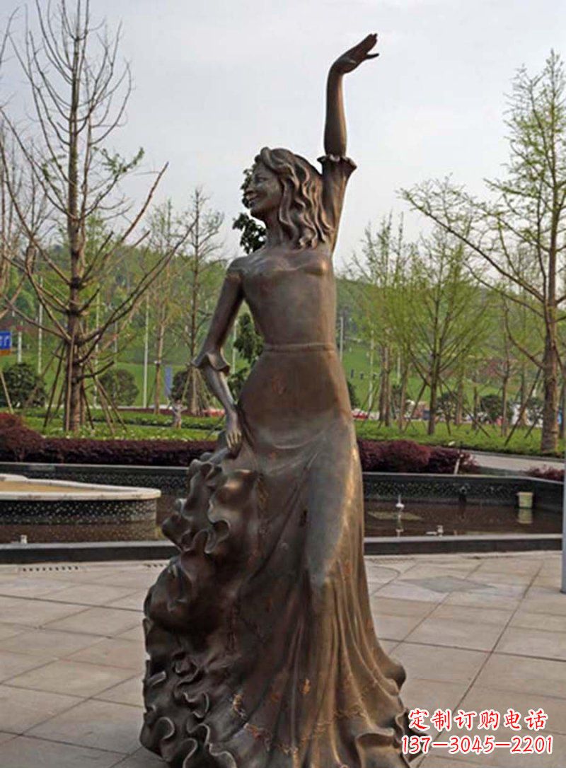 威海公园跳舞的女孩人物铜雕