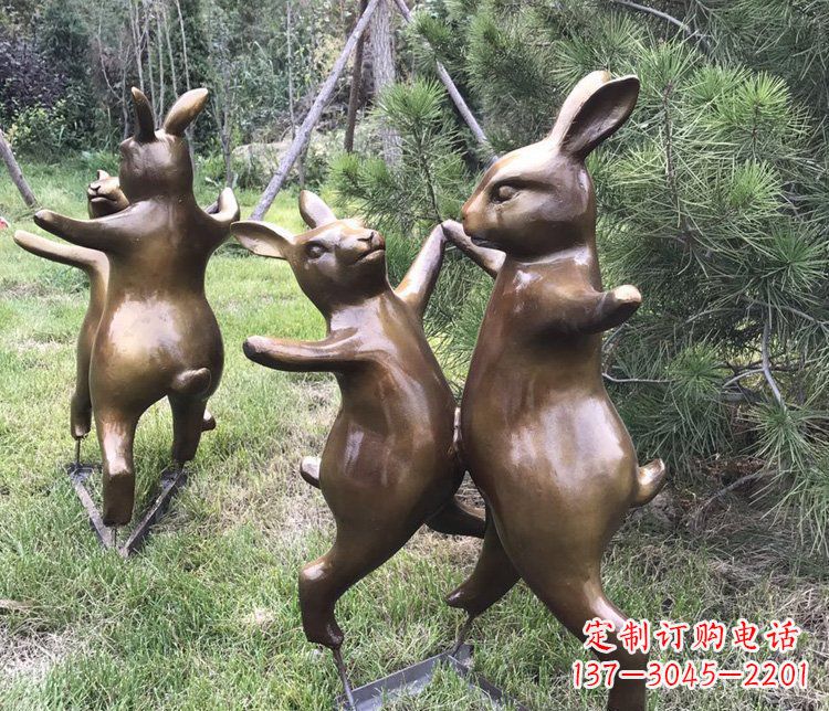 威海铜雕奔跑兔子动物雕塑