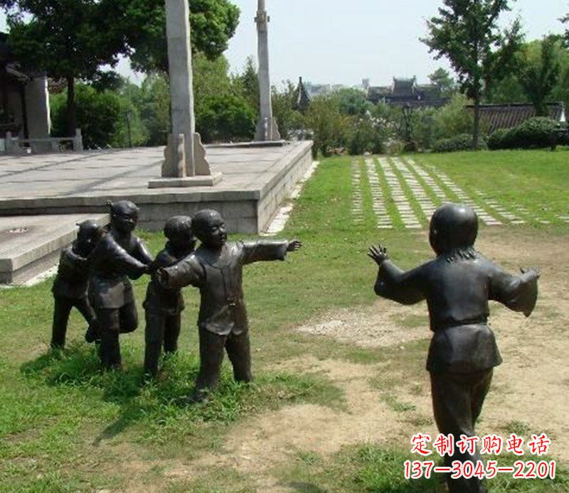 威海老鹰雕塑,巧妙玩耍、永记美好