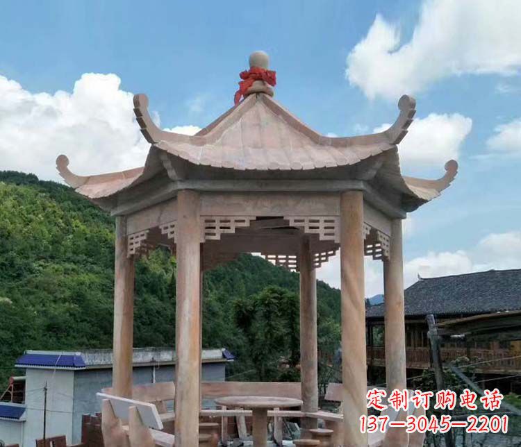 威海一流的公园晚霞红六角石雕凉亭
