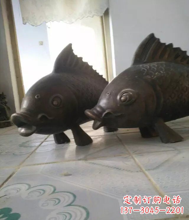 威海公园小鱼景观动物铜雕