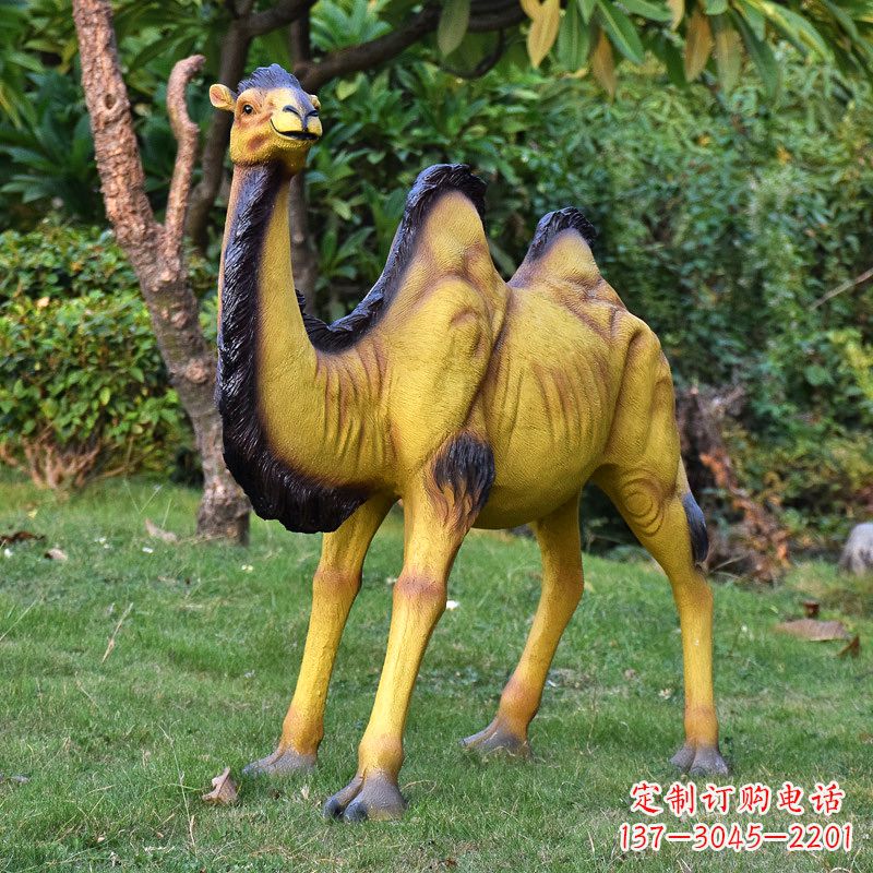 威海骆驼雕塑精美而有趣的定制装饰品