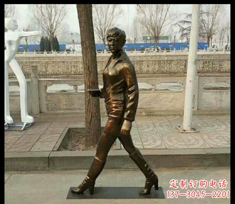 威海中领雕塑为您打造优雅铜女孩雕像