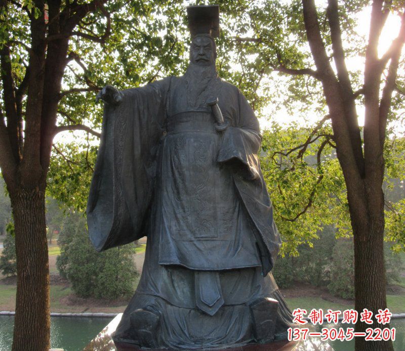 威海古代皇帝刘邦铜雕