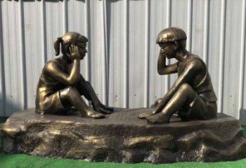 威海儿童雕塑-铜雕下棋展示精美的艺术