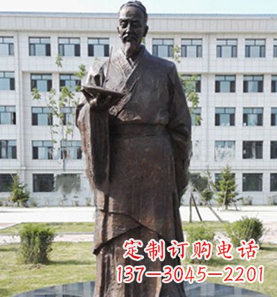 威海传承古代珍贵文化—祖冲之铜雕塑