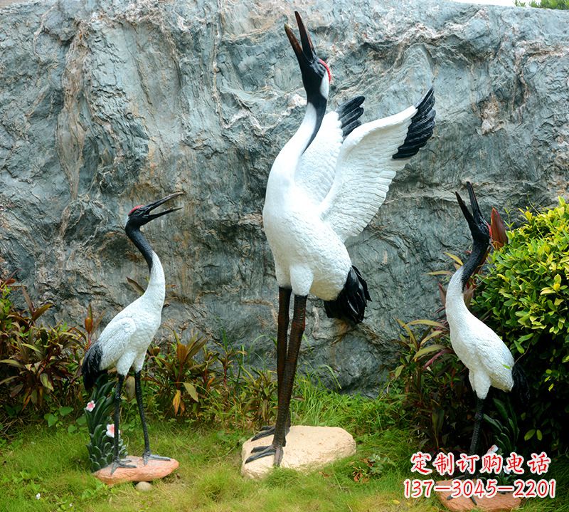 威海精致品质,故宫仙鹤雕塑