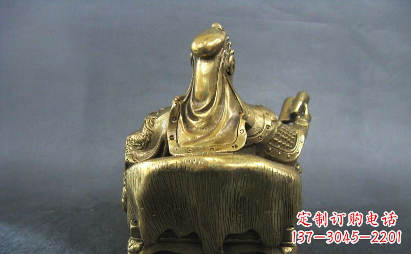 威海关公读春秋武财神铜雕