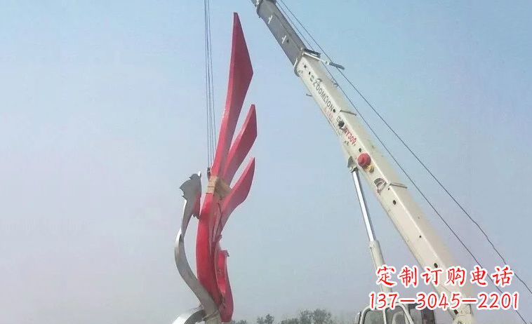 威海独特而精致的不锈钢抽象凤凰雕塑