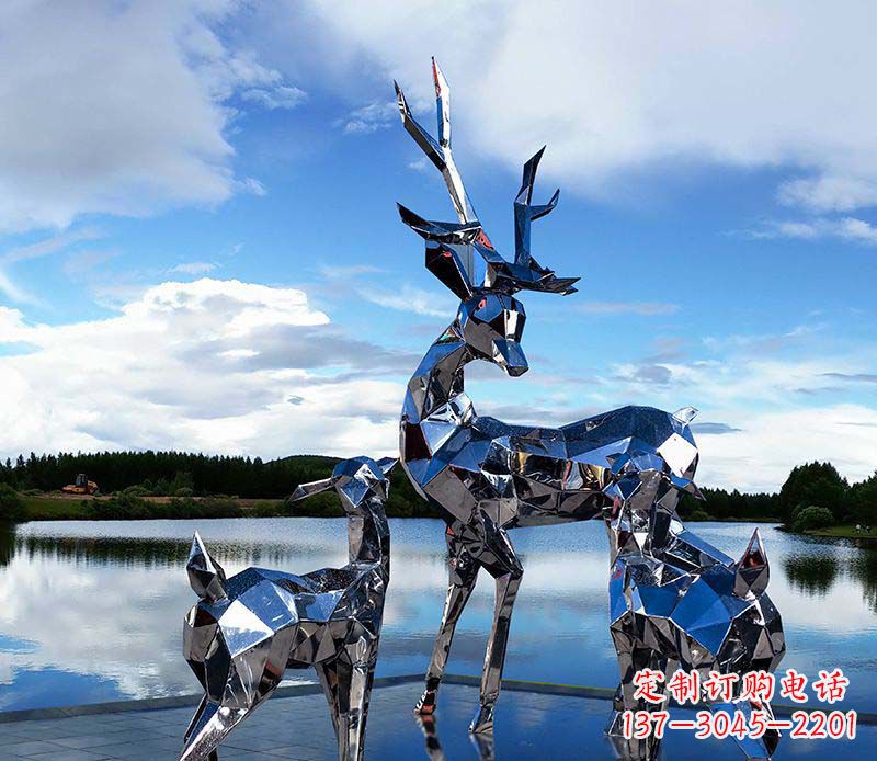 威海中领雕塑出品:优雅梅花鹿不锈钢雕塑
