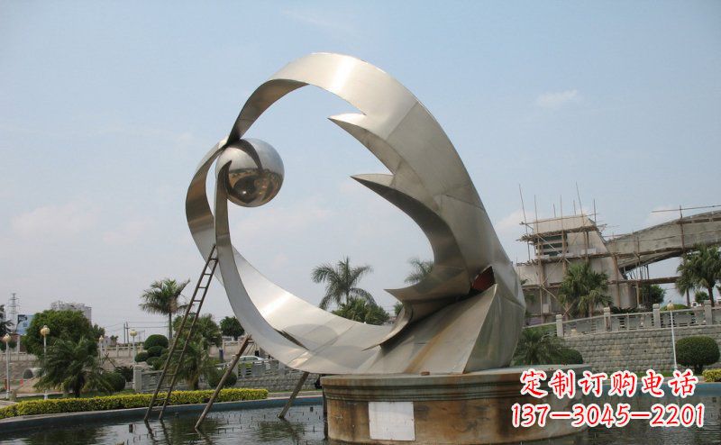 威海广场不锈钢抽象喷泉雕塑