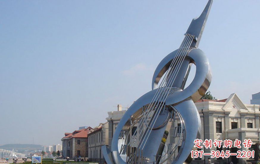 威海广场不锈钢大提琴雕塑