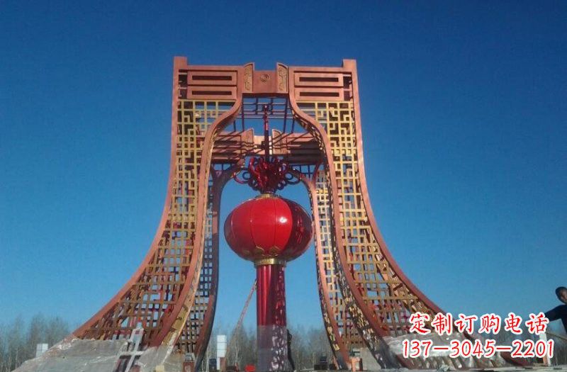 威海中领雕塑推出不锈钢大型灯笼雕塑