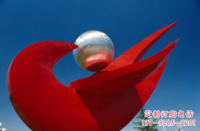 威海和平鸽雕塑:铸造和平与爱的象征